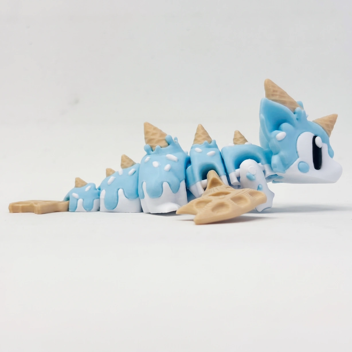 Dragão Articulado Sorvete Algodão-Doce com Ovo Temático - Imagem 4